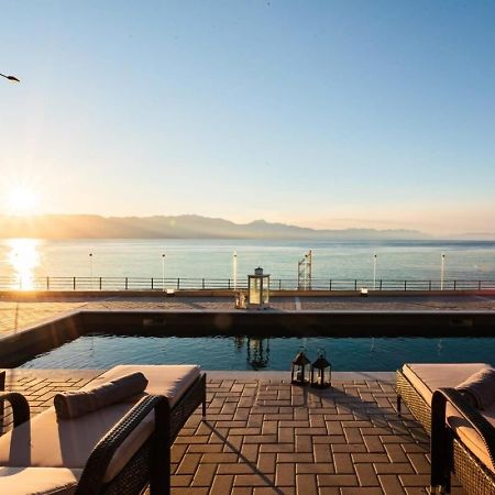 Seaside Summer Bliss - Aurora Luxury Pool Paradise Petalídhion Екстериор снимка