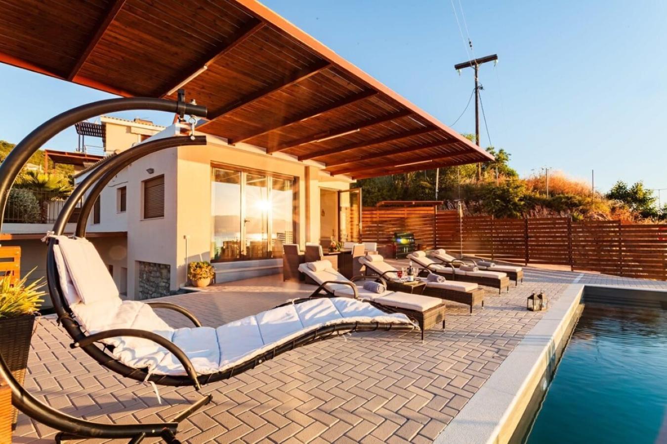 Seaside Summer Bliss - Aurora Luxury Pool Paradise Petalídhion Екстериор снимка