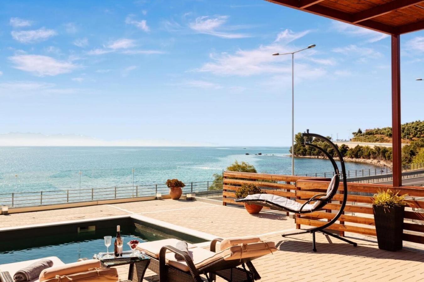 Seaside Summer Bliss - Aurora Luxury Pool Paradise Petalídhion Екстериор снимка