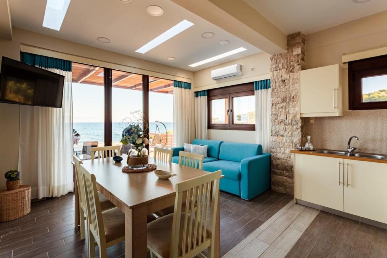 Seaside Summer Bliss - Aurora Luxury Pool Paradise Petalídhion Екстериор снимка